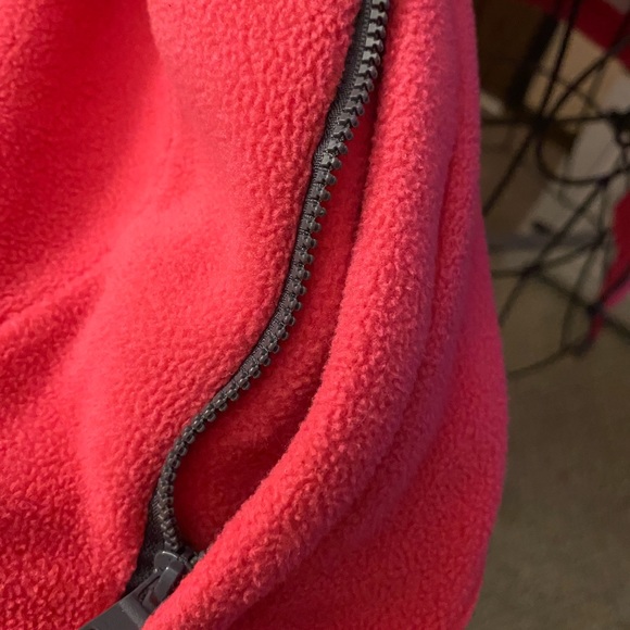 Woman’s Calvin Klein Fleece jacket - Picture 5 of 8